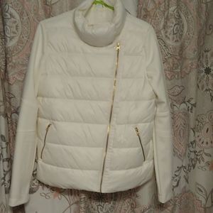 NWT White Puffer Jacket Med